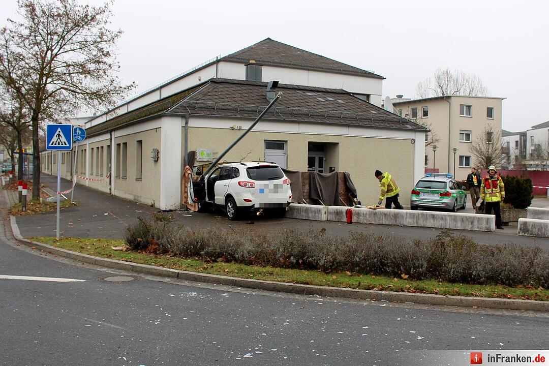 Amberg: Zwei Menschen sterben bei Unfall