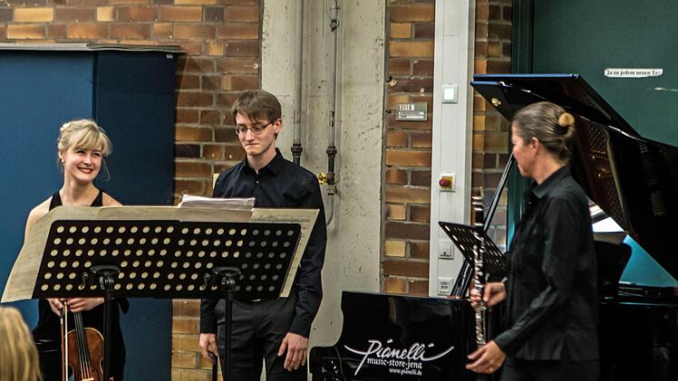 Viel Beifall gab es für ein Konzert im Strömungslabor der Hochschule Coburg Foto: JJochen Berger