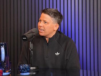 Im Podcast "Zwischen den Zeilen" sprach Kerstin Ott offen &uuml;ber ihre Brustverkleinerung.