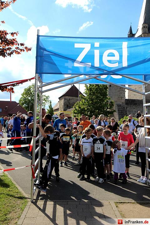 Benefizlauf "Lauf für Uganda" in Hannberg
