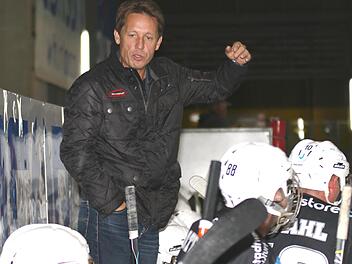 Mission Aufstieg in die Bayernliga: ESC-Trainer Martin Reichert hofft trotz der Außenseiterrolle auf eine Platzierung unter den besten drei Teams der Verzahnungsrunde. Foto: Ralf Naumann