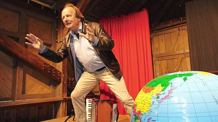 Bei Jan Burdinski gerät die Welt aus den Fugen. Foto: Birgit Kunig