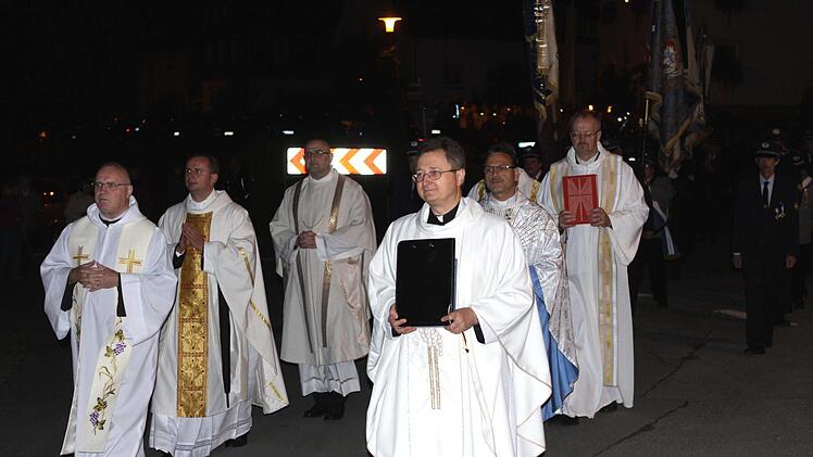 Am Wortgottesdienst beim Friedenskreuz nahmen mehrere Geistliche teil.