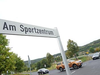 Die Zufahrt zur Anbindung Hammelburg-Mitte ist am Sonntag, 9. September, gesperrt.  Foto: Arkadius Guzy