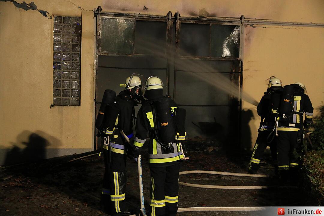 Scheune in Frensdorf brennt nieder