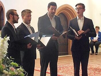 Die vier Sänger entstammen alle dem Dresdner Kreuzchor. Foto: Manfred Welker