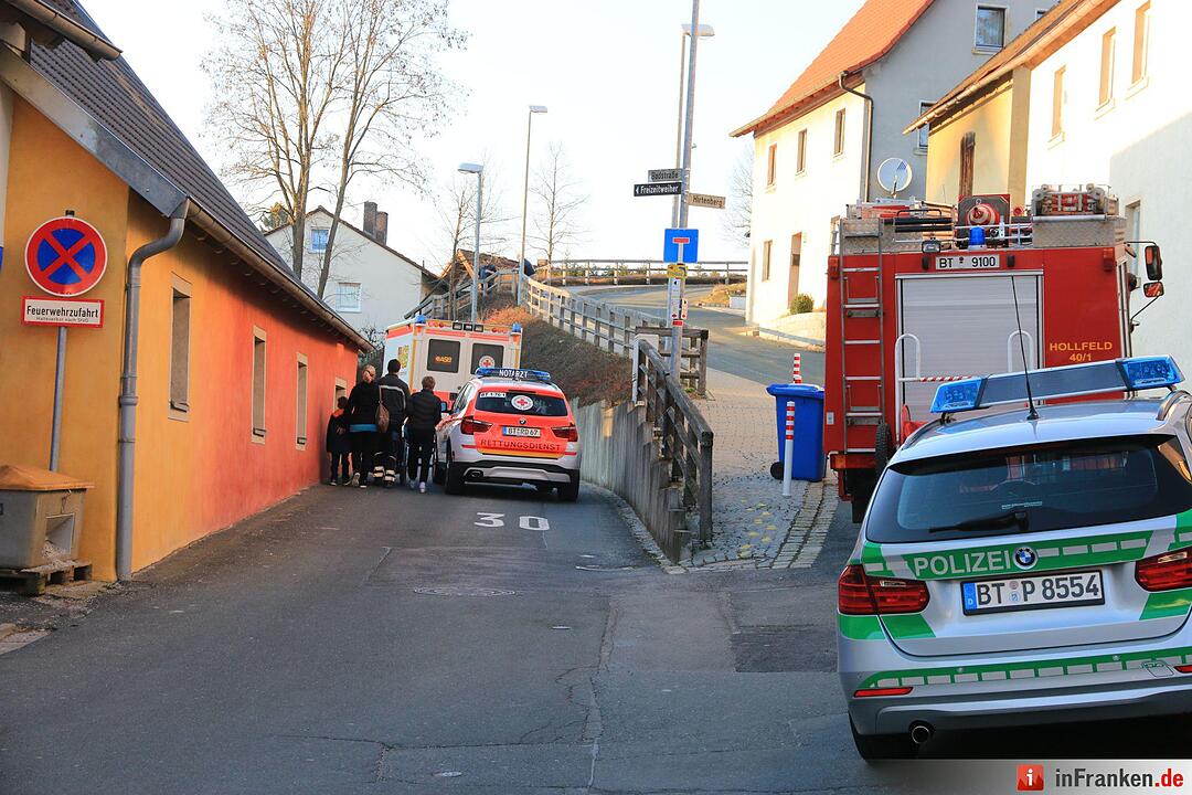 Pkw überschlägt sich in Hollfeld