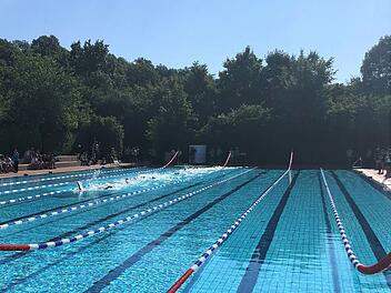 Hofer FreiBad-Cup am Samstag: Einschränkungen auf Gelände