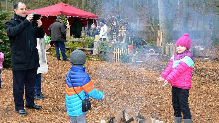 Nikolaus-Besuch im Klaushof Foto: Peter Rauch