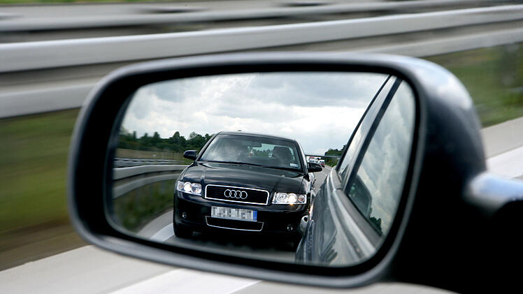 Gefahr f&uuml;r Autofahrer: So gehen Sie richtig mit Dr&auml;nglern um
