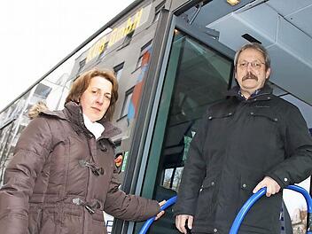 Kurzer Übergang: Monika Guck wurde zum 1. März neu ins Kommunalunternehmen geholt, Mitte des Monats hatte Georg Jüngst bereits seinen letzten Arbeitstag, zum Monatsende geht der langjährige Betriebsleiter in den Ruhestand. Foto: Ralf Ruppert