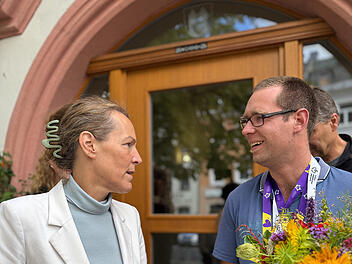 Hofer Schwimmer nach Zweifach-Gold bei Special Olympics geehrt