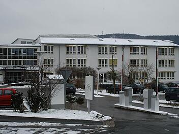 Düster würde es für die Klinik Fränkische Schweiz aussehen, sollten sich die negativen Prognosen des Wirtschaftsplans 2012 erfüllen. Foto: Vogler