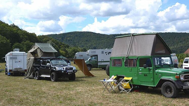 Marke Eigenbau: Ein Jeep als fahrendes Heim.