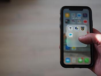 Zwei Kommunen des Landkreises Coburg haben eine eigene App. Andere bieten Infos über den ganzen Kreis.