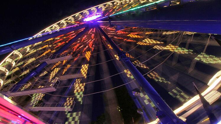 Das Riesenrad auf der Bergkerwa ist ein Symbol geworden. Foto: Michael Busch