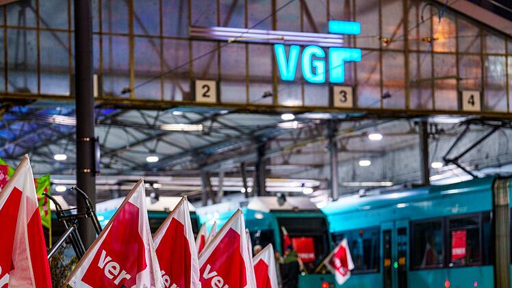 Warnstreik im &Ouml;PNV