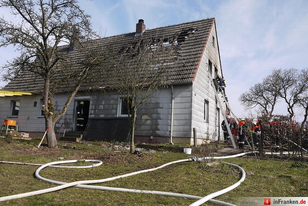Bad Rodach: Brand in Mehrfamilienhaus