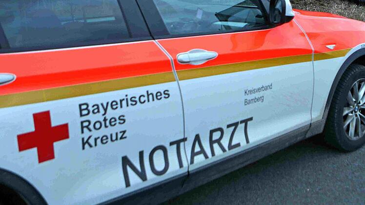 Eine Rentnerin (80) ist bei einem Zusammenstoß mit einem Auto in Presseck (Landkreis Kulmbach) schwer verletzt worden. Symbolfoto: News5