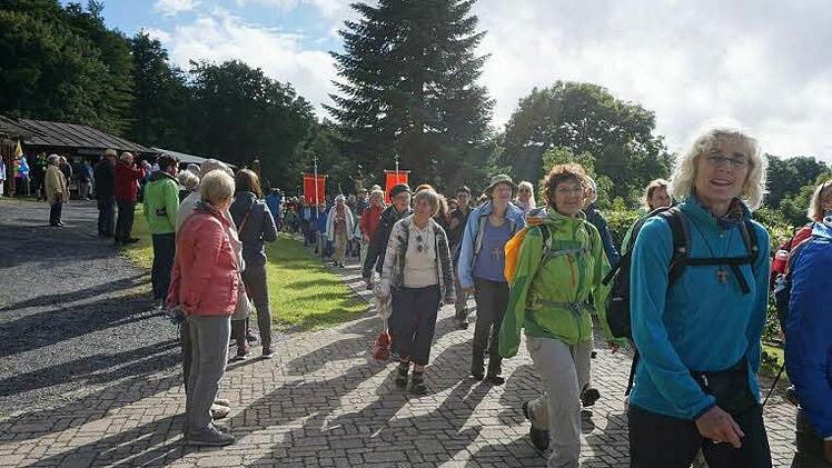 Impressionen von der Kreuzbergwallfahrt. Foto: Marion Eckert