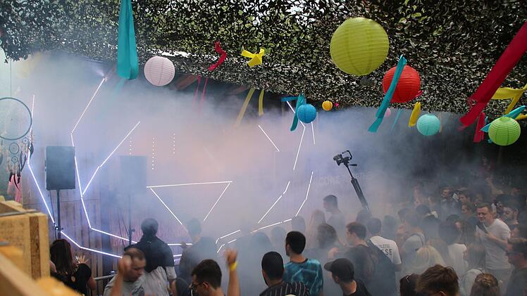 Regen Zuspruch beim Publikum fand das Techno-Festival "Come together Open Air".Foto: Wendelin Mark