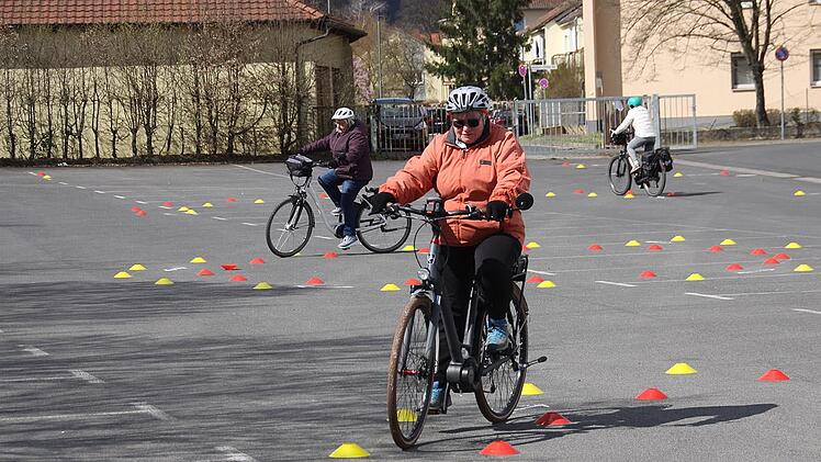 Sicherheitstraining für Pedelec-Fahrer. Foto: Claudia Beyrle.