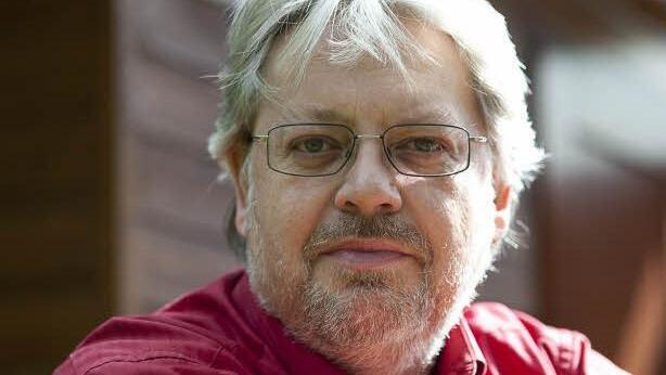 Den Sonderpreis erhält Rolf Rudin aus Frankfurt/Main für sein Werk "Die Kapelle". Foto: Gerhard Tenzer
