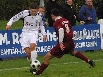 Ob der zweifache Torschütze gegen den FC Augsfeld, Fabian Benkert (links), gegen Leinach für den FC Sand auflaufen kann, wird sich erst kurzfristig entscheiden.