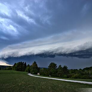 Gewitterfront über Bamberg und Umgebung