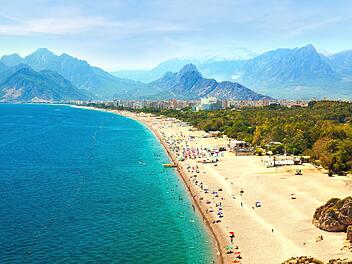 Strand im t&uuml;rkischen Antalya