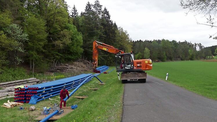Die Bauvorarbeiten laufen bereits.  Foto: Paul Pöhlmann
