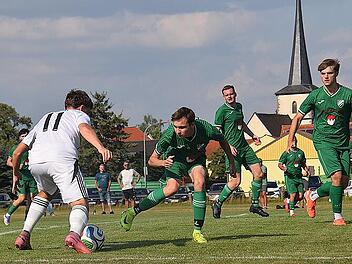 Der SV Garitz stutzt Aufsteiger FC Westheim die Fl&uuml;gel