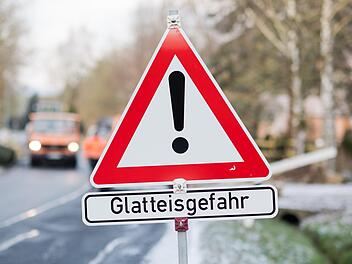 Deutscher Wetterdienst warnt: Montag Glatteis in Teilen Frankens