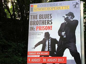 Da versuchte die Coburger Sommeroperette noch, mit einem anderen Konzept  kostensparender   zu agieren. Die  "Blues Brothers"  in Zusammenarbeit mit den Alzenauer Burgfestspielen waren 2017  die letzte Produktion der Sommeroperette in Heldritt. Foto: Jochen Berger