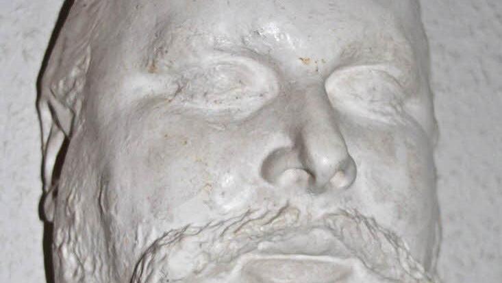 In Pohlus Besitz befindet sich auch ein Abguss der Totenmaske von König Ludwig II.