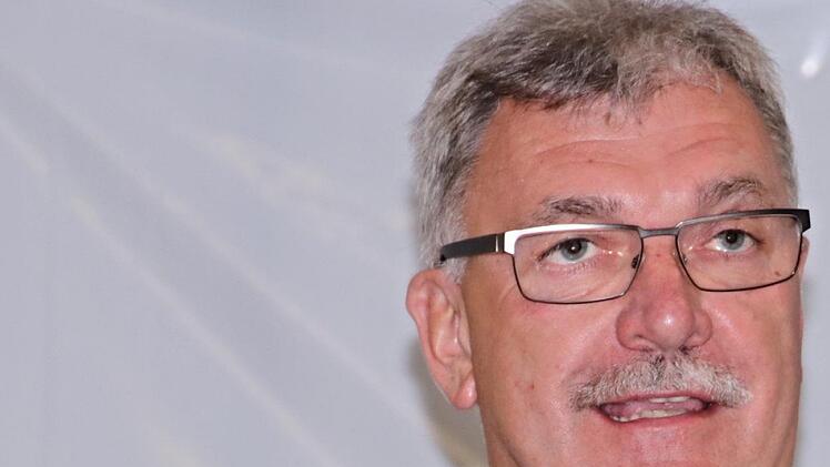 Bürgermeister Helmut Dietz: Wir sind froh in Untermerzbach zwei Chöre als Kulturträger zu haben. Foto: Helmut Will