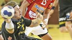 Philipp Seitle wird hart attackiert.