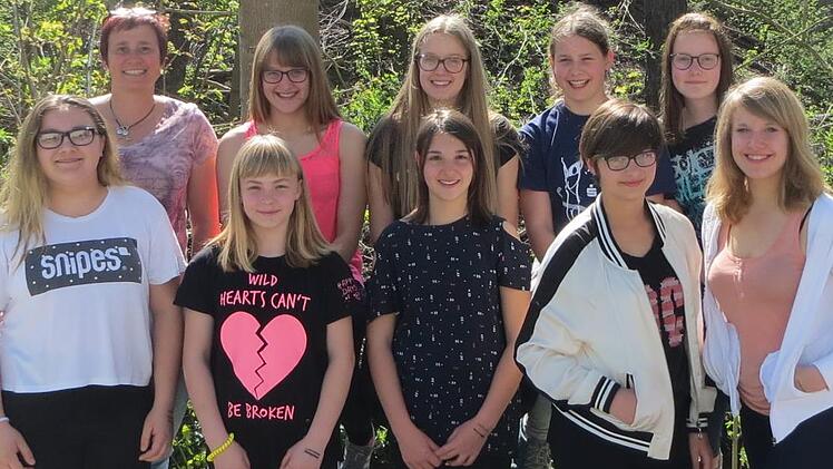 Die erfolgreichen Sportlerinnen der Herzog-Otto-Mittelschule. Foto: pr