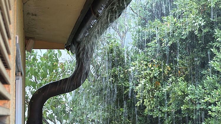 Unwetter w&uuml;tet im Raum Schwabach - Bilder zeigen Ausma&szlig;