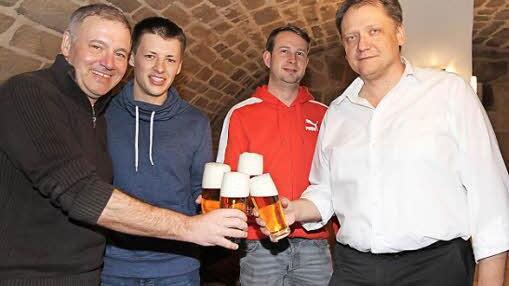 Der Vorstand des neuen Vereins zur Pflege der Bierkultur in der Gemeinde Hallerndorf (v. l.): Georg Rittmayer, Tobias Klein, Christian Geilhausen und Robert Linz  Foto: Mathias Erlwein