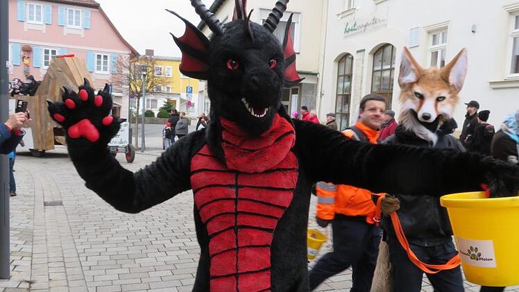 Zum Kuscheln geeignet? Fußgruppe "Freunde auf Zwei Pfoten"