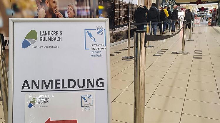 Die 7-Tage-Inzidenz sinkt weiter, die Zahl der Impfungen steigt. Foto: Christine Fischer