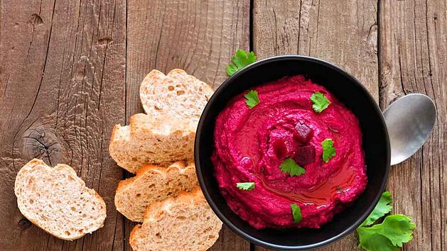 rote-beete-hummus.jpg