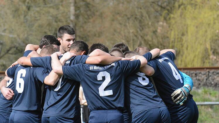 Schnappschüsse vom Spiel der Woche zwischen dem SV Gräfendorf und dem SV Morlesau/Windheim (2:0). Foto: ssp