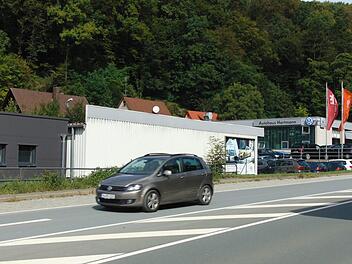 Das Gräfenberger Autohaus Hartmann  darf erweitern. Foto: Petra Malbrich