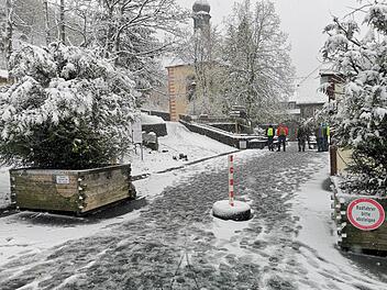 Schnee im mai auf dem Kreuzberg. Foto: Marion Ekcert