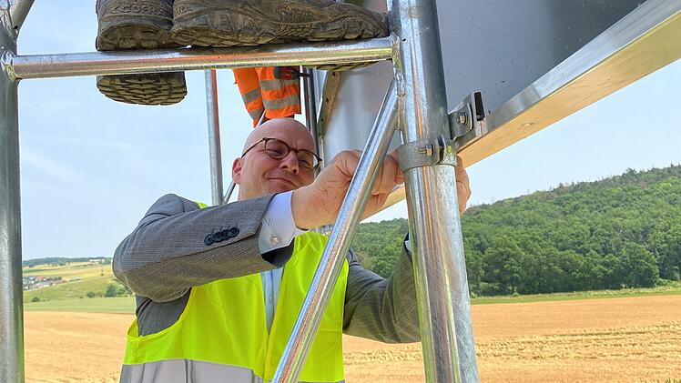 Bad Kissingen: Stadt l&auml;sst Autobahnschilder aufstellen - was es damit auf sich hat