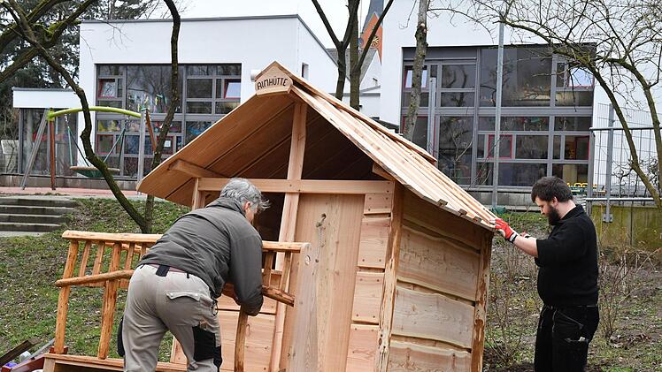 Das neue Stelzenhaus für die Kita Friedrich Oberlin in der Wunderburg in Bamberg wurde schon aufgebaut. Foto:Ronald Rinklef