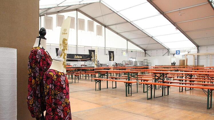 Halle 8 lässt schon erahnen, dass es dort um Genuss gehen wird. Foto: Simone Bastian