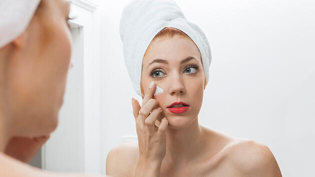 &Ouml;ko-Test Vergleich: Diese Gesichtscremes sind Testsieger - bekannte Marken entt&auml;uschen